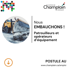 Un chasse-neige jaune sur une route enneigée, logo du canton de Champlain.